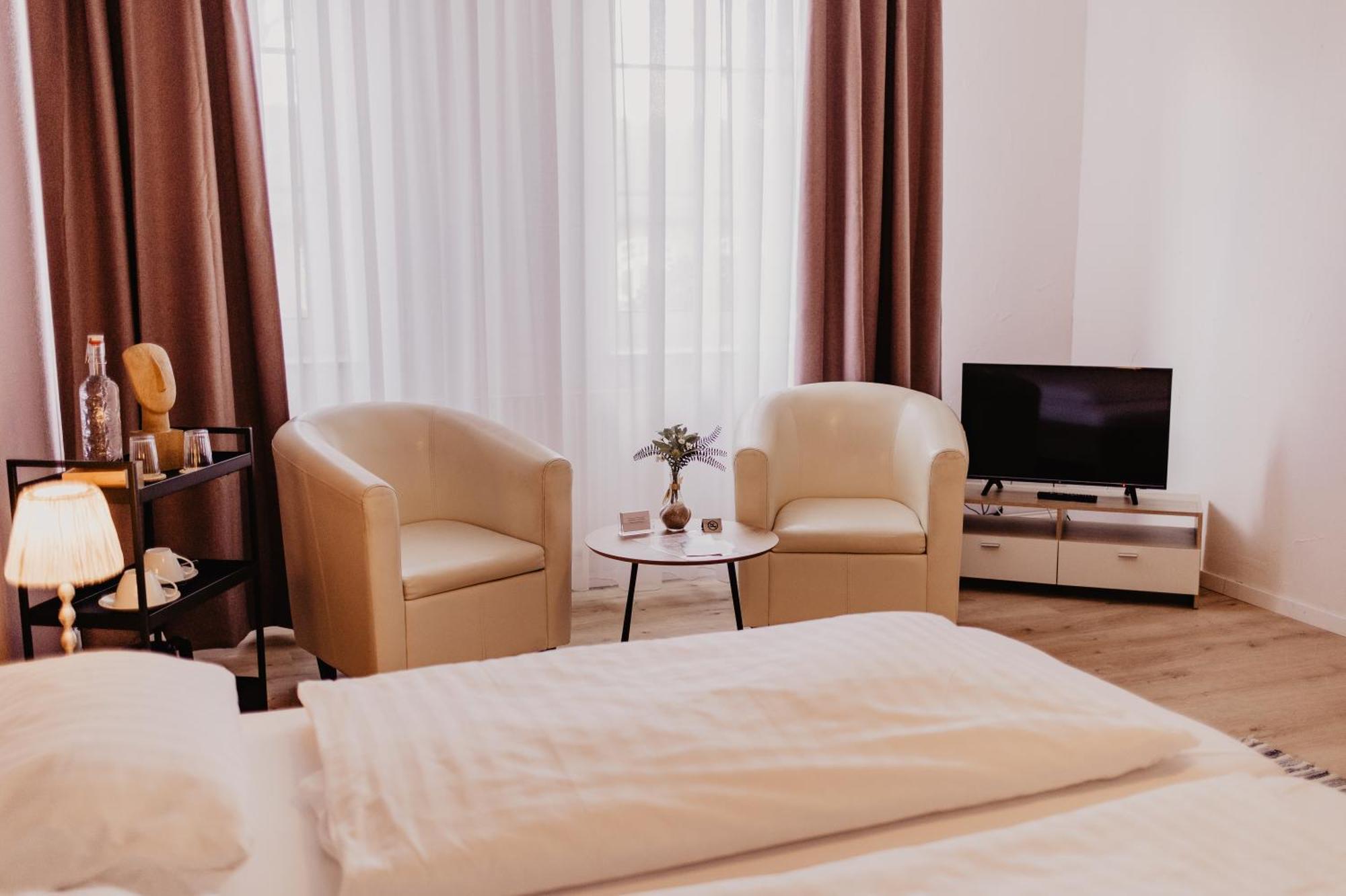 Faehrhaus Kollmar Hotel Екстериор снимка
